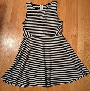 Hot Topic striped fit and flare dress - L